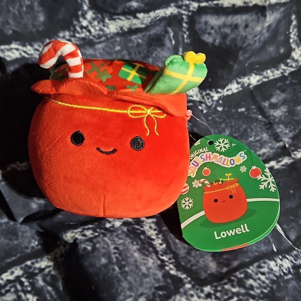 Original Squishmallows 🎁 Holiday Lowell the Santa Gift Sack 4 in NWT
